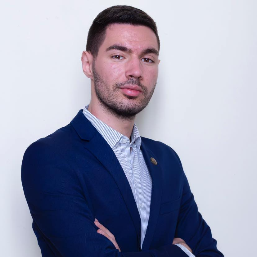 Златомир Иванов