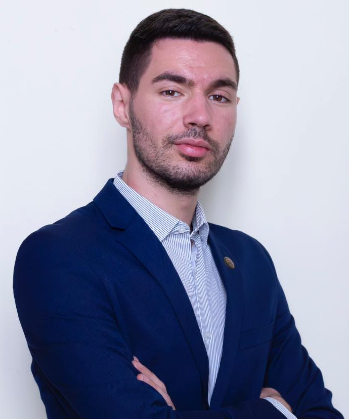Златомир Иванов