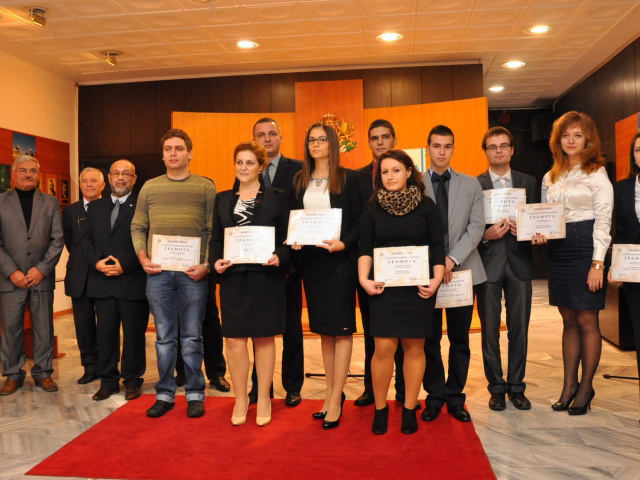 Годишни поименни награди на Община Варна 2015